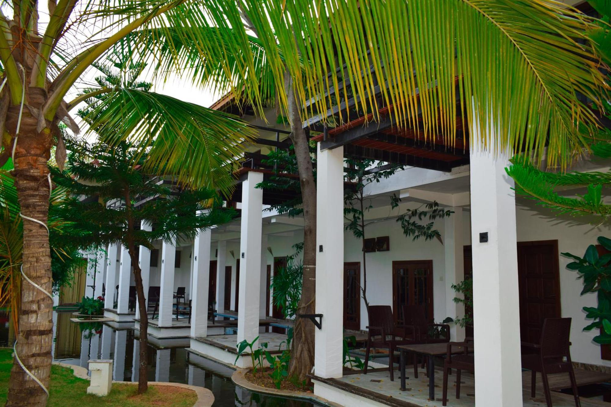 Hotel Green Garden Trincomalee Exterior foto